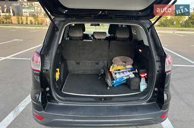 Внедорожник / Кроссовер Ford Escape 2014 в 