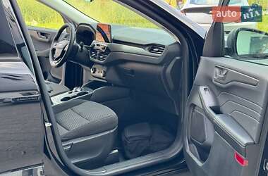 Внедорожник / Кроссовер Ford Escape 2023 в 