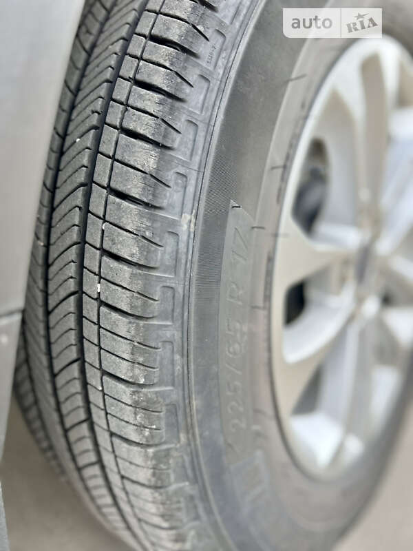 Внедорожник / Кроссовер Ford Escape 2019 в Тернополе