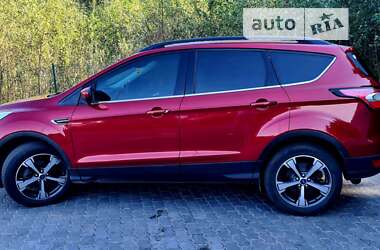 Внедорожник / Кроссовер Ford Escape 2018 в Львове