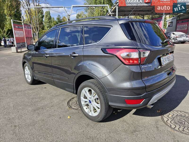Внедорожник / Кроссовер Ford Escape 2017 в Киеве фото 14 Внедорожник / Кроссовер Ford Escape 2017 в Киеве