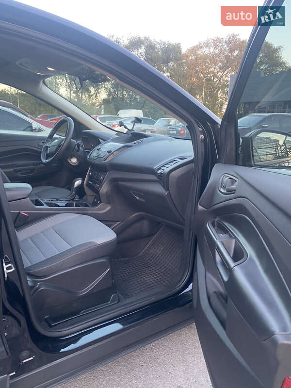 Позашляховик / Кросовер Ford Escape 2019 в Одесі