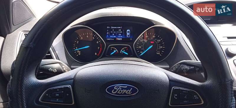 Внедорожник / Кроссовер Ford Escape 2017 в Кременчуге