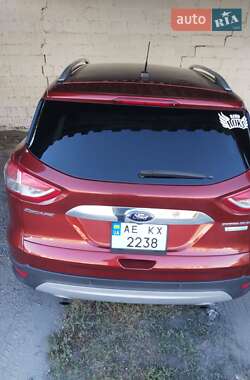 Внедорожник / Кроссовер Ford Escape 2014 в 