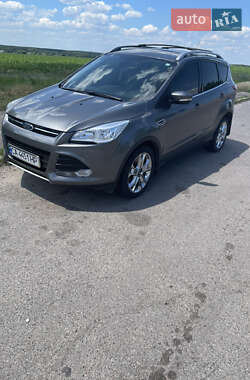 Внедорожник / Кроссовер Ford Escape 2014 в 