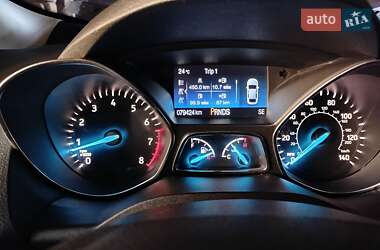 Внедорожник / Кроссовер Ford Escape 2018 в 