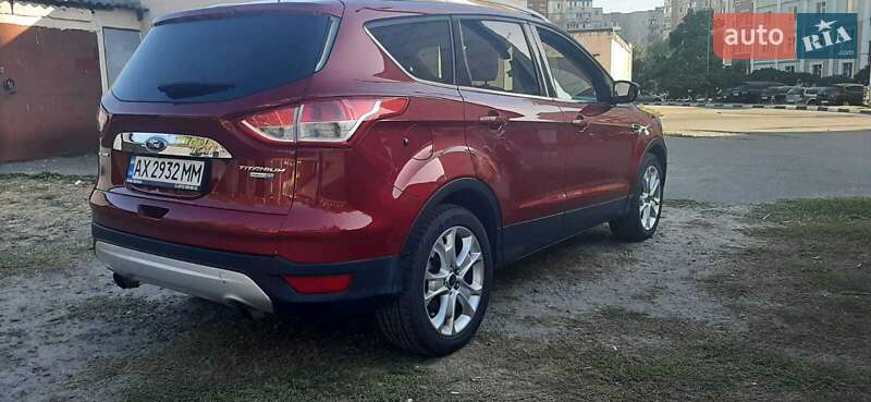 Позашляховик / Кросовер Ford Escape 2016 в Харкові