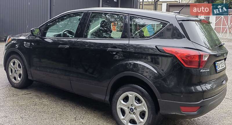 Позашляховик / Кросовер Ford Escape 2019 в Хмельницькому