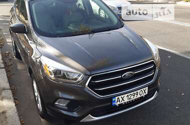 Позашляховик / Кросовер Ford Escape 2018 в Харкові