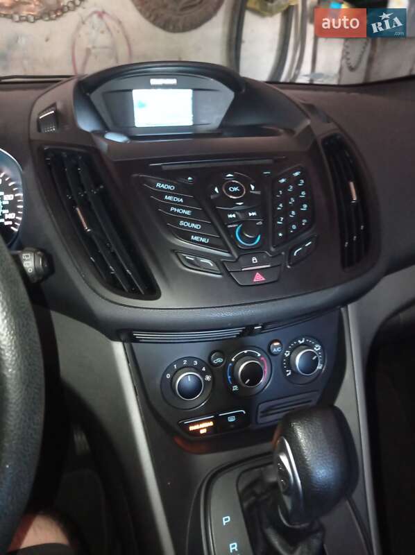 Внедорожник / Кроссовер Ford Escape 2014 в Бершади