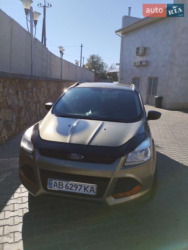 Внедорожник / Кроссовер Ford Escape 2013 в Могилев-Подольске