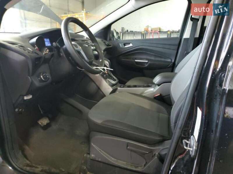 Внедорожник / Кроссовер Ford Escape 2012 в Пустомытах