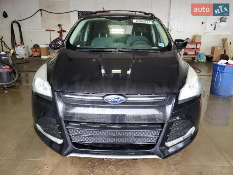 Внедорожник / Кроссовер Ford Escape 2012 в Пустомытах