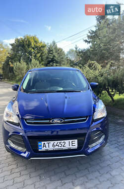 Внедорожник / Кроссовер Ford Escape 2015 в 