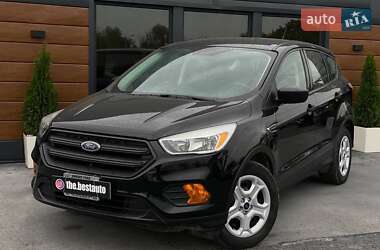 Позашляховик / Кросовер Ford Escape 2017 в Рівному