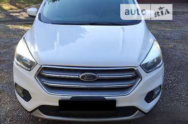 Позашляховик / Кросовер Ford Escape 2017 в Дніпрі