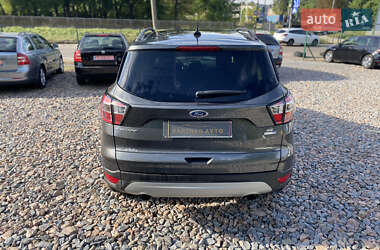 Внедорожник / Кроссовер Ford Escape 2018 в Ровно