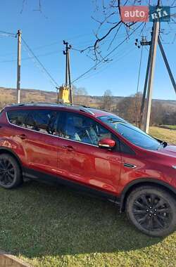 Внедорожник / Кроссовер Ford Escape 2016 в 