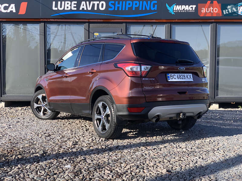 Внедорожник / Кроссовер Ford Escape 2017 в Львове