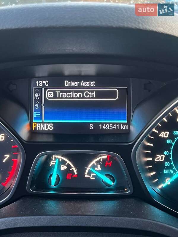Внедорожник / Кроссовер Ford Escape 2016 в Дубно