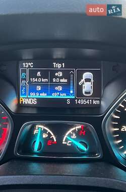 Внедорожник / Кроссовер Ford Escape 2016 в 