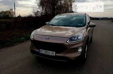 Внедорожник / Кроссовер Ford Escape 2021 в Ивано-Франковске