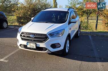 Позашляховик / Кросовер Ford Escape 2016 в Кривому Розі