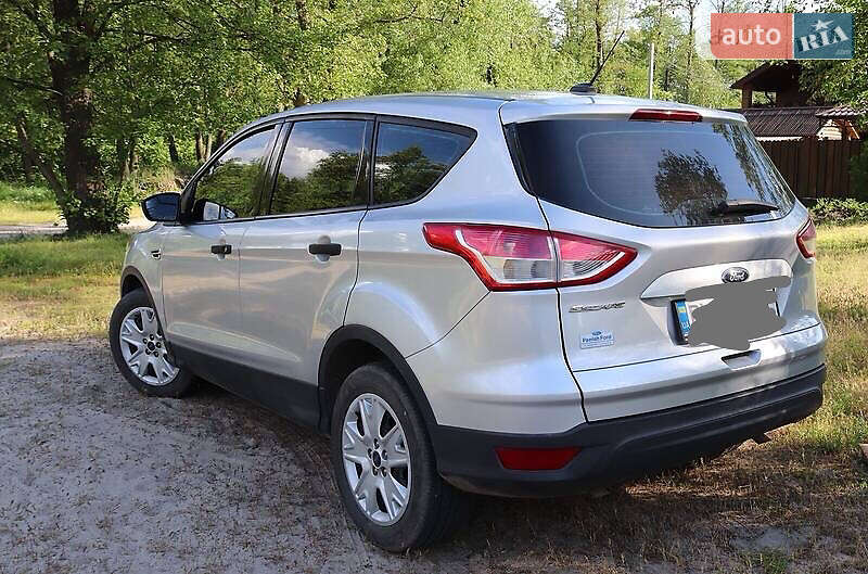 Внедорожник / Кроссовер Ford Escape 2016 в Харькове