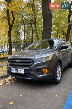 Внедорожник / Кроссовер Ford Escape 2016 в Виннице