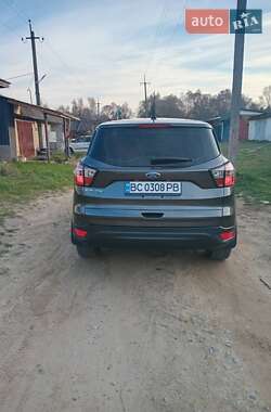 Позашляховик / Кросовер Ford Escape 2016 в Львові