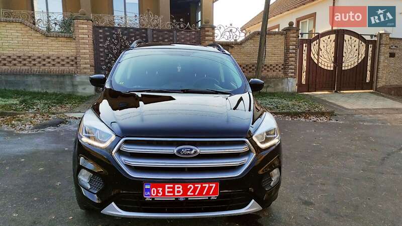 Позашляховик / Кросовер Ford Escape 2017 в Дубні