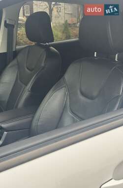 Позашляховик / Кросовер Ford Escape 2018 в Кременчуці