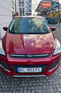 Внедорожник / Кроссовер Ford Escape 2012 в 