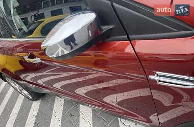 Внедорожник / Кроссовер Ford Escape 2014 в 