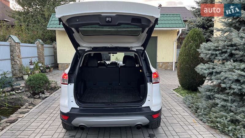Внедорожник / Кроссовер Ford Escape 2015 в Львове