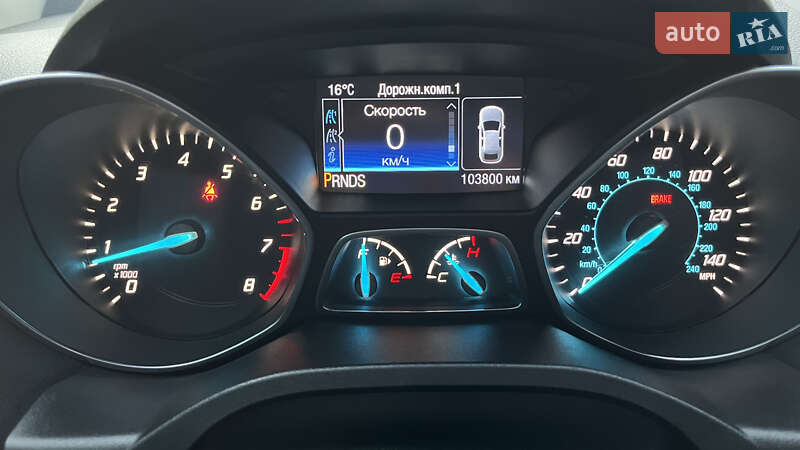 Внедорожник / Кроссовер Ford Escape 2015 в Львове