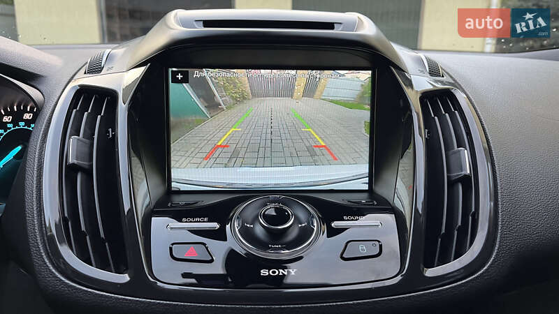 Внедорожник / Кроссовер Ford Escape 2015 в Львове