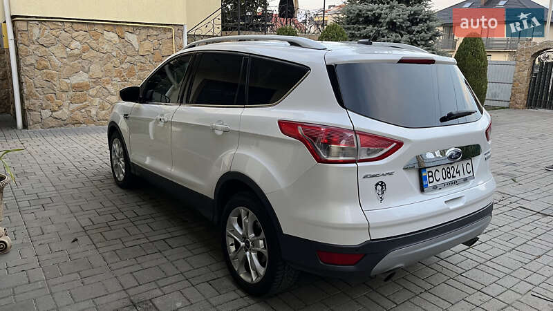 Внедорожник / Кроссовер Ford Escape 2015 в Львове