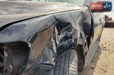 Внедорожник / Кроссовер Ford Escape 2010 в 