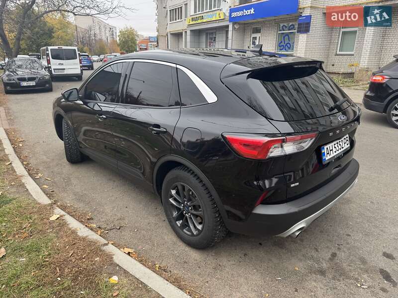 Внедорожник / Кроссовер Ford Escape 2020 в Борисполе фото 23 Внедорожник / Кроссовер Ford Escape 2020 в Борисполе