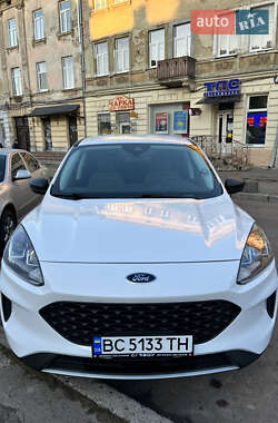 Внедорожник / Кроссовер Ford Escape 2021 в 