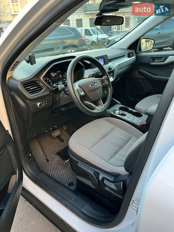 Внедорожник / Кроссовер Ford Escape 2021 в Львове