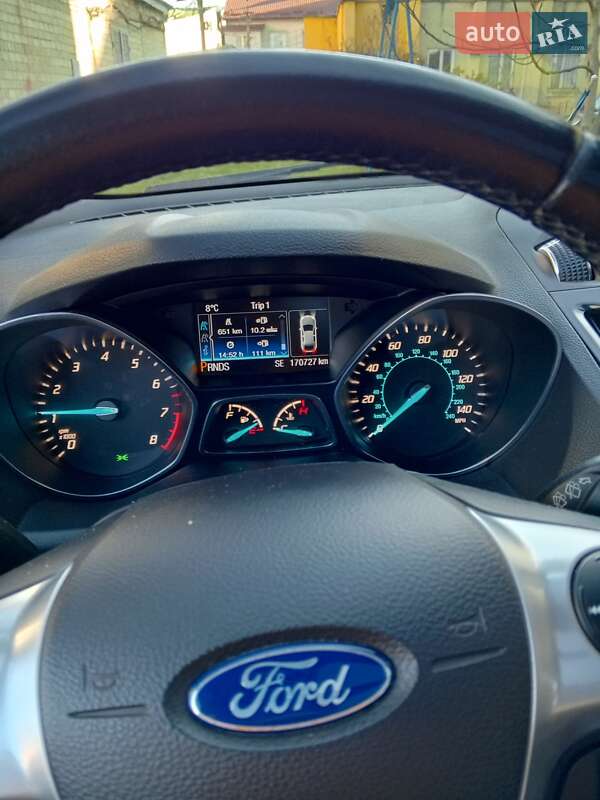 Внедорожник / Кроссовер Ford Escape 2013 в Стрые