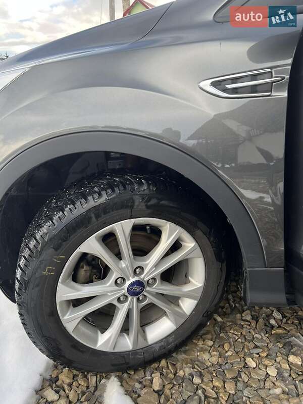 Внедорожник / Кроссовер Ford Escape 2018 в Буковеле