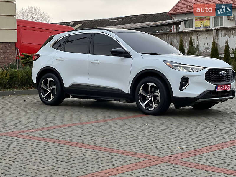 Внедорожник / Кроссовер Ford Escape 2023 в Львове фото 8 Внедорожник / Кроссовер Ford Escape 2023 в Львове