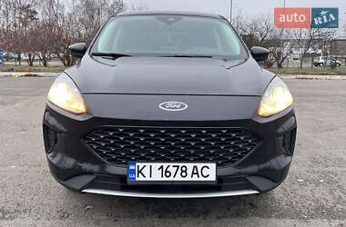 Позашляховик / Кросовер Ford Escape 2021 в Бучі
