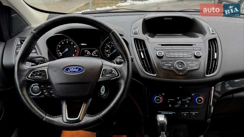 Внедорожник / Кроссовер Ford Escape 2016 в Белой Церкви