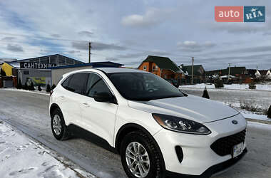 Внедорожник / Кроссовер Ford Escape 2022 в 
