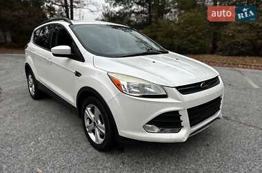 Позашляховик / Кросовер Ford Escape 2014 в Луцьку