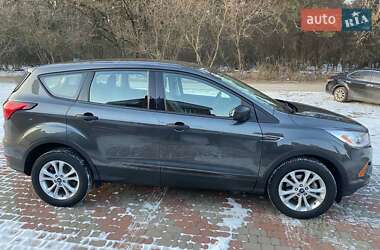 Позашляховик / Кросовер Ford Escape 2019 в Києві